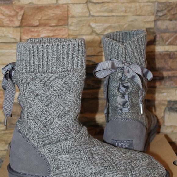 sweater uggs with bows